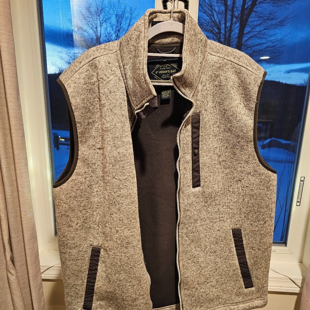 Men's St. John's Bay Winter Vest / Windbreaker